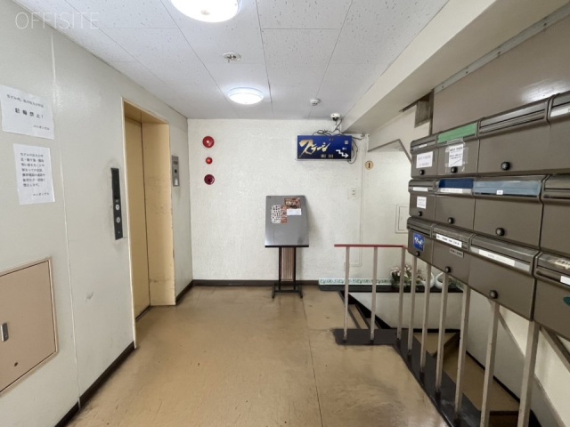 ユニオンビル エントランス