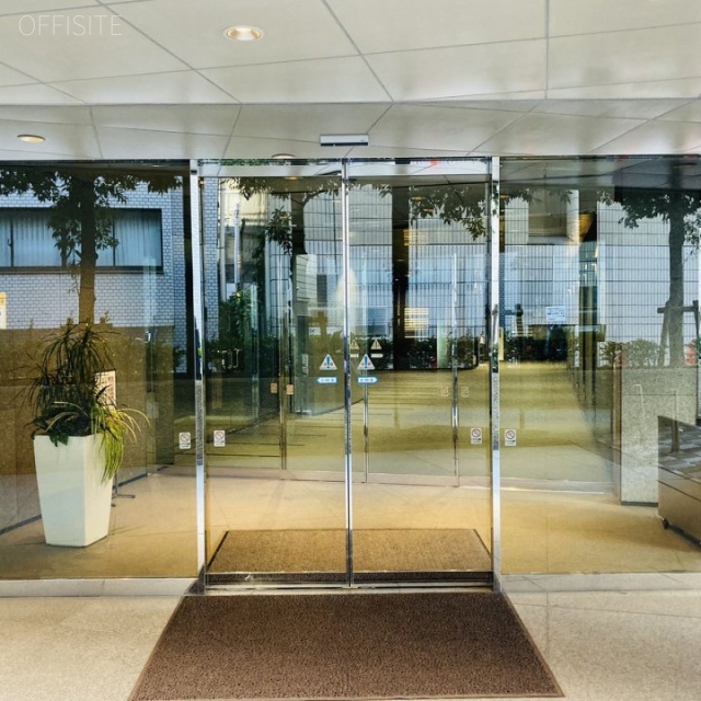 フロンティア代々木 エントランス