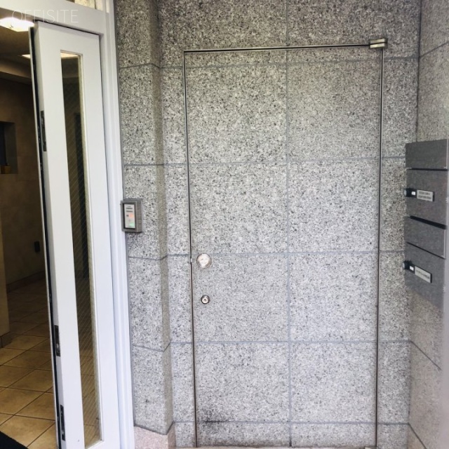 赤坂光映ビル エントランス