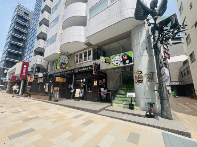 神宮外苑ビル2号館 外観