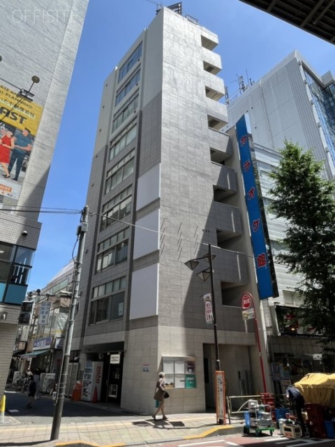 リトレ三軒茶屋ビル 外観