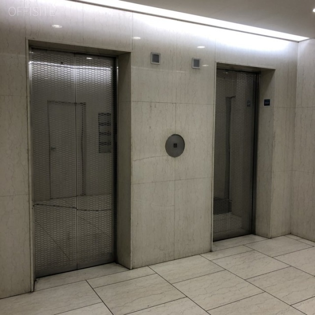 本郷綱ビル エレベーター