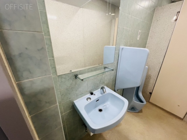 新中央ビル京橋 男子トイレ 洗面