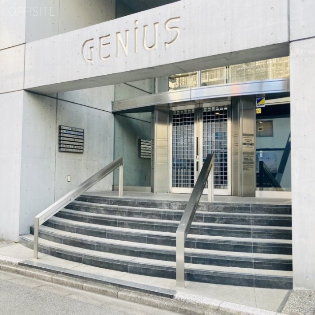 ジニアスビル エントランス