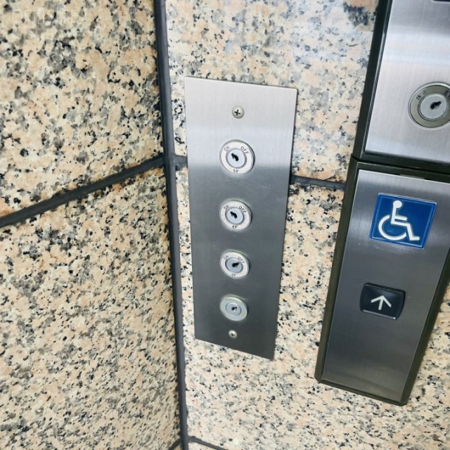 第2三倉ビル エレベーター不停止機能