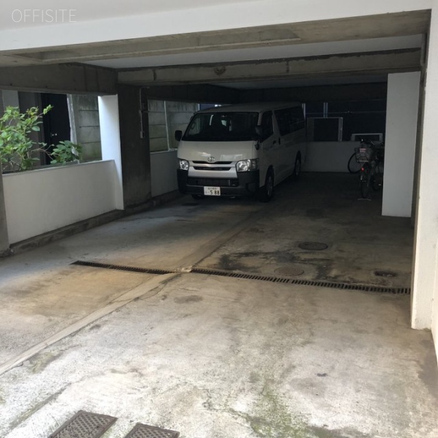 麹町パーソナルハウス(プレミアムオフィス麹町) 駐車場