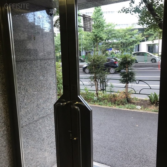 プラネットビル エントランス