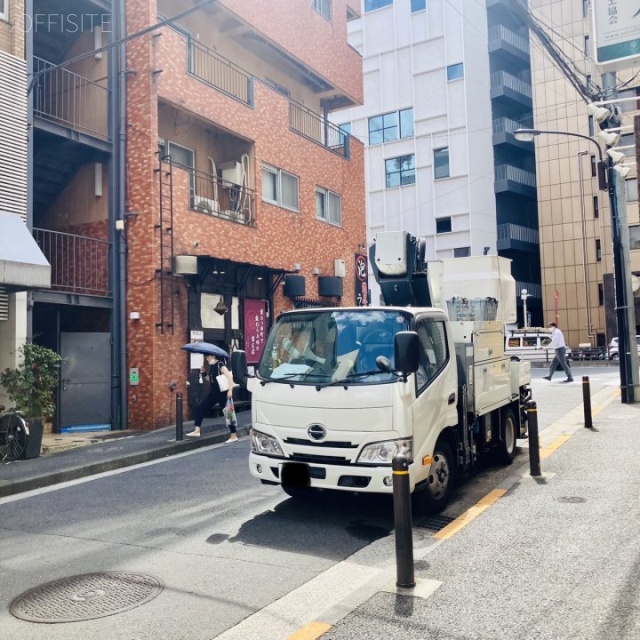 MAビル芝ⅢANNEX ビル前面道路