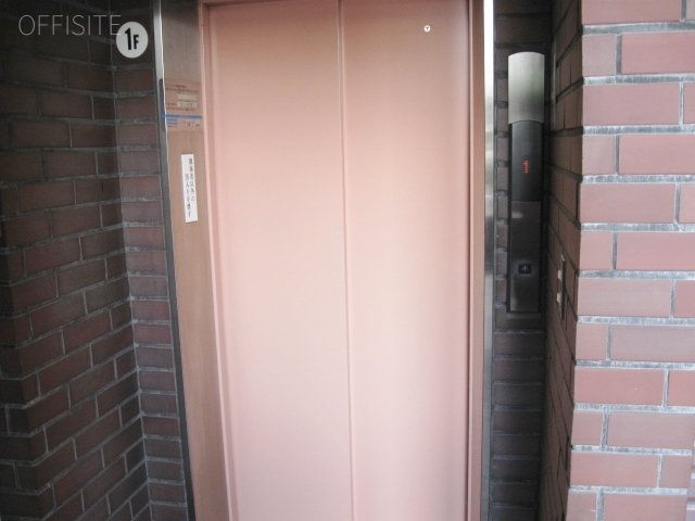 シグマ南青山ビル(旧 第1直樹ビル) エレベーター