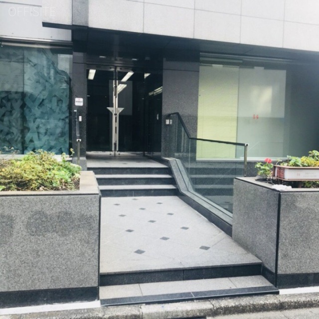 アヌシー青山 エントランス