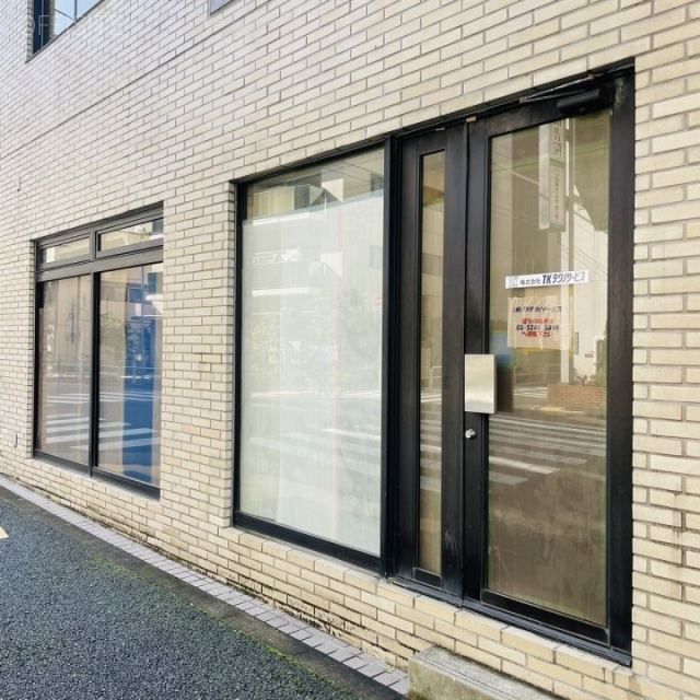 浦野ビル 1F部分