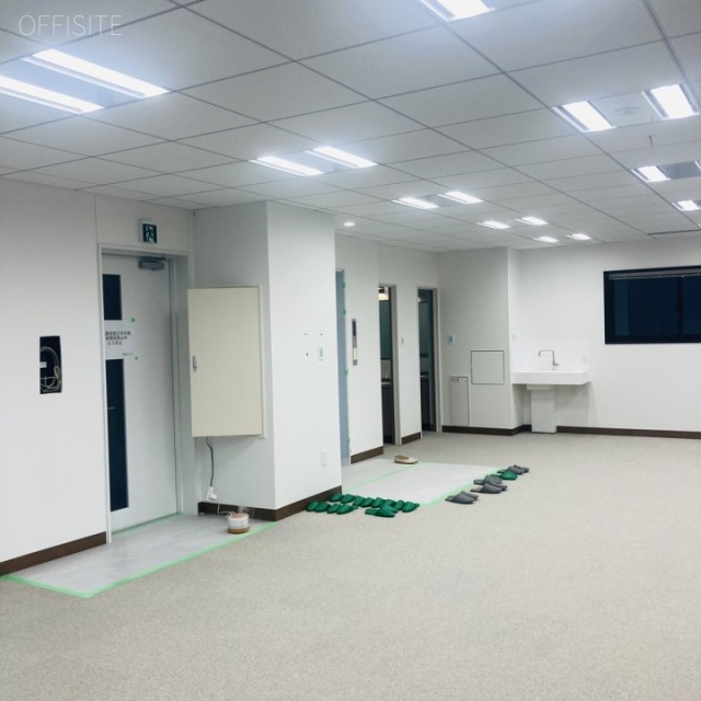 HOYO新虎ビル 基準階室内