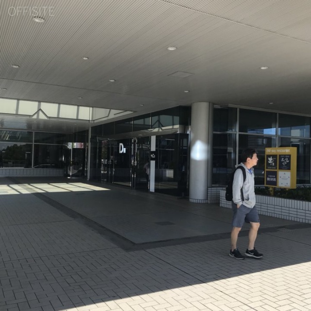 幕張テクノガーデン D棟 エントランス