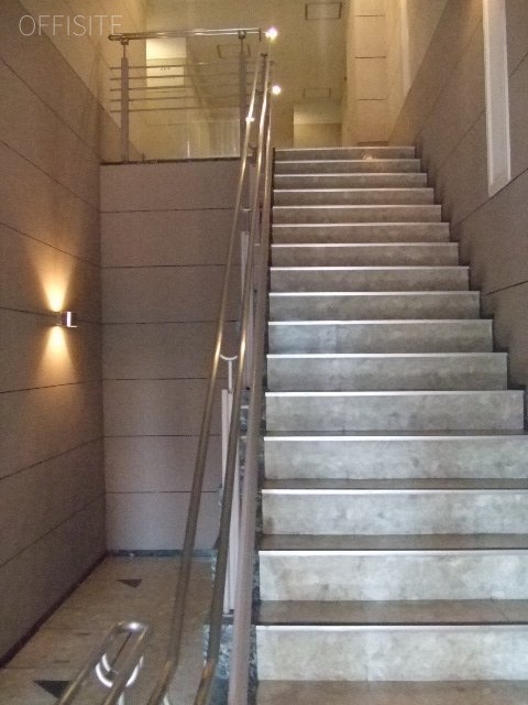 ベイテラスビル 階段