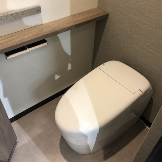 合人社東京秋葉原ビル 301号室 トイレ