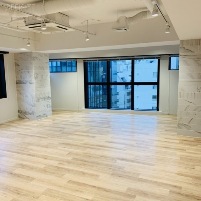 THE CORNER 日本橋 east 室内