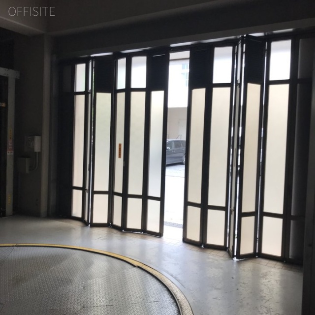 平成本社海岸ビル 駐車場