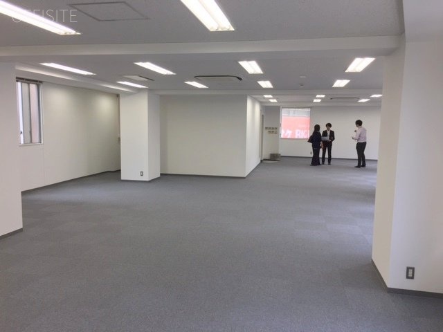 神谷ビル 室内