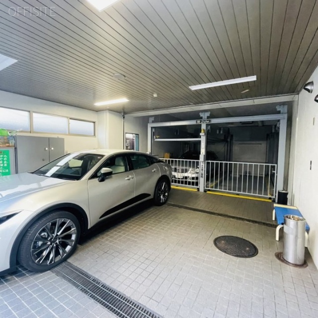 御茶ノ水天神ビル 駐車場