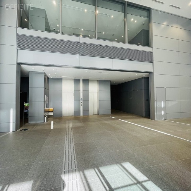 東大前HiRAKU GATE エントランス