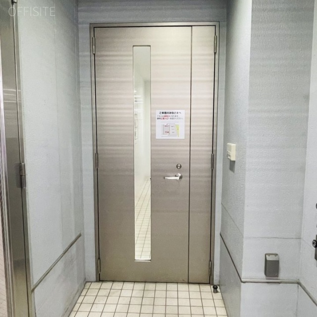 Daiwa日本橋本石町ビル 通用口