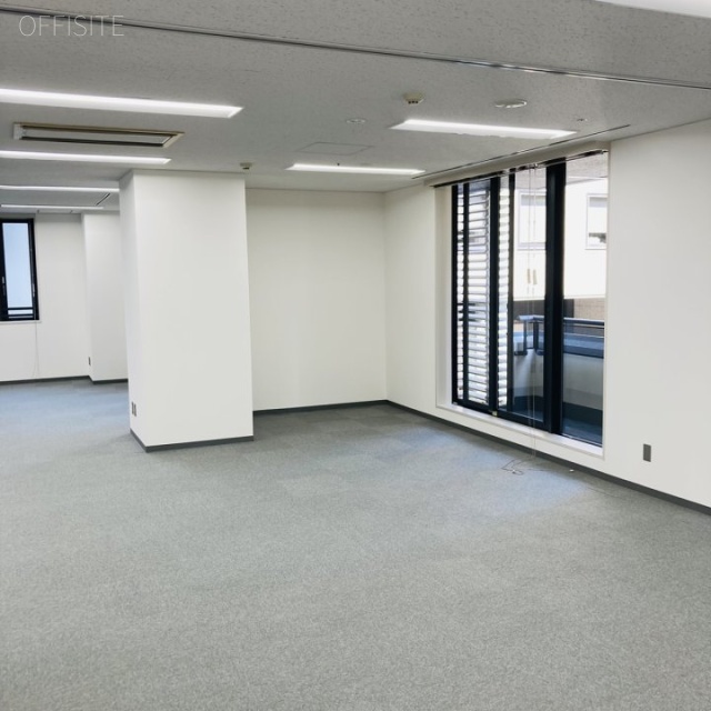 アクシア青山ビル 305号室 室内