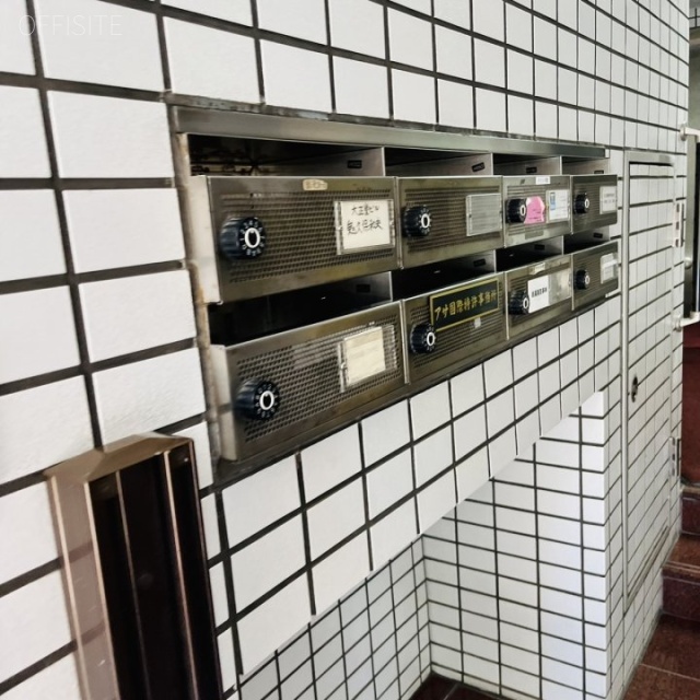 大正堂ビル エントランス