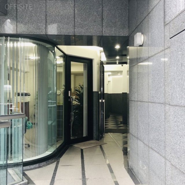 エムジー小伝馬町ビル エントランス