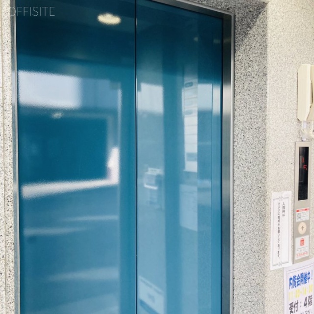 市ヶ谷八幡町ビル エレベーター
