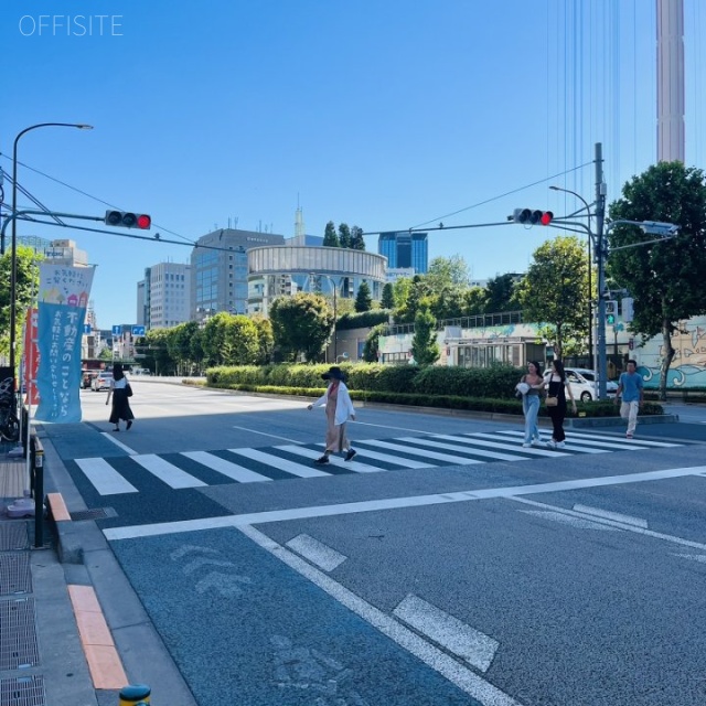 中山ビル 前面道路