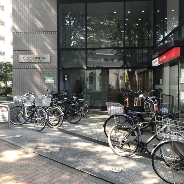 OSJ成瀬ビル エントランス