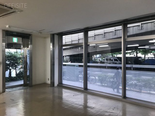 初台共同ビル 102号室 室内