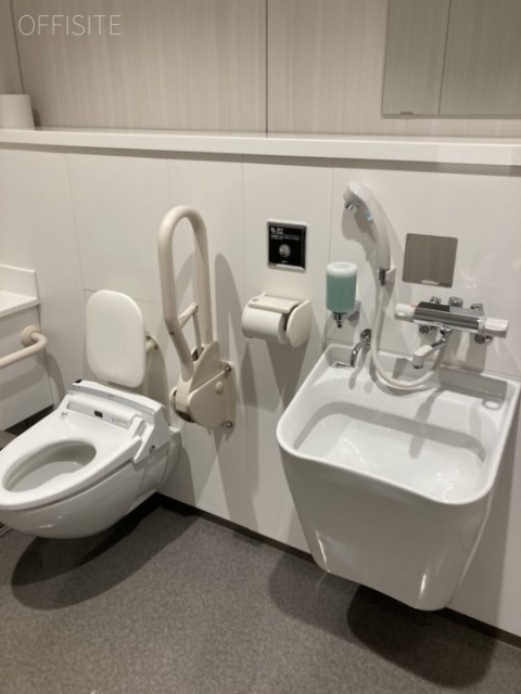 東京スクエアガーデン トイレ