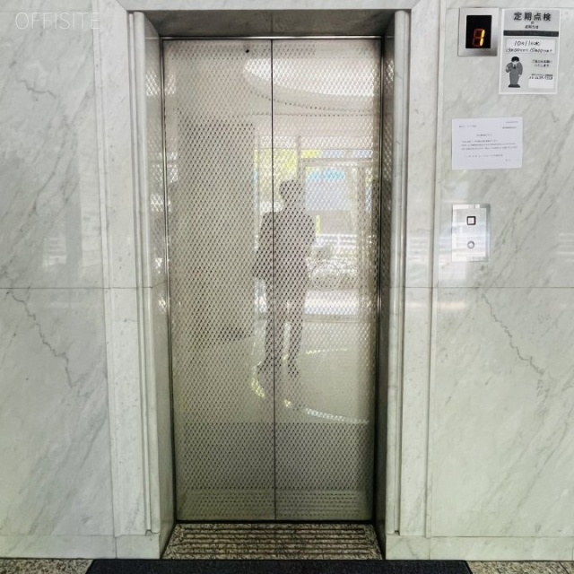 旭光(きょっこう)ビル エントランス