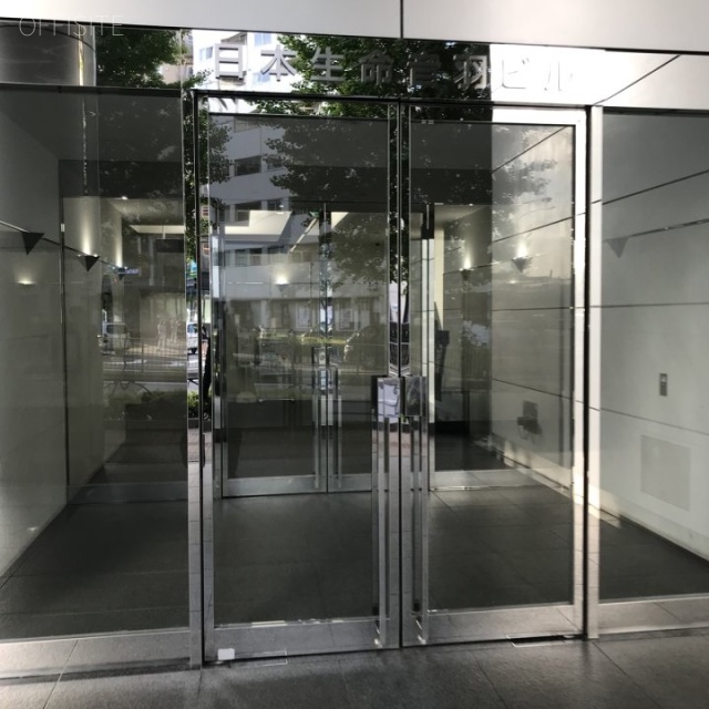 日本生命音羽ビル エントランス