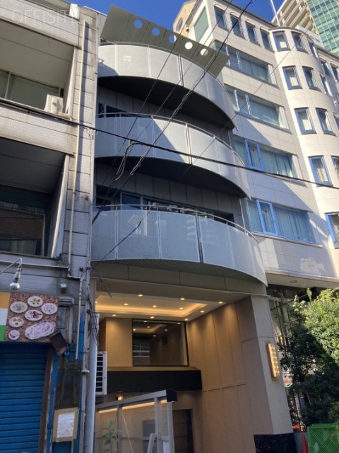 Polar 西新宿 外観