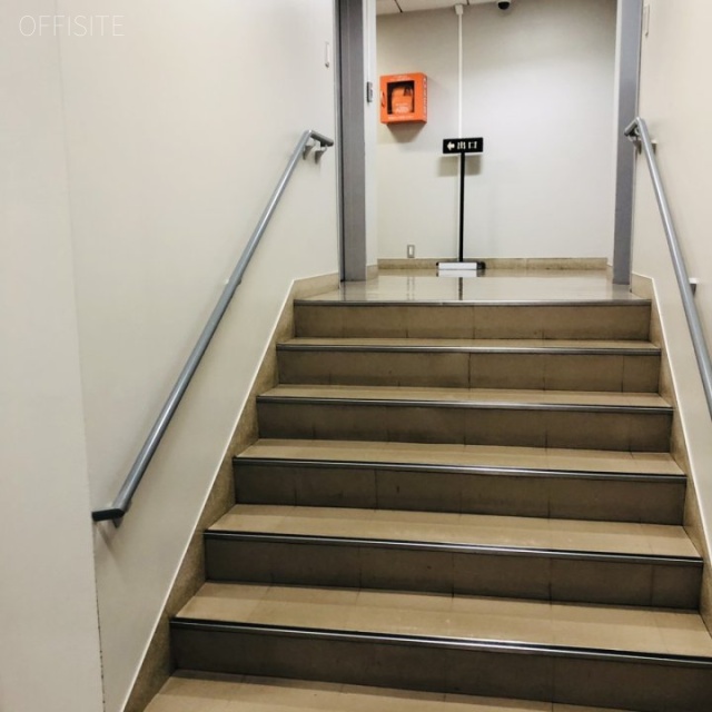 永田町ビル エントランス