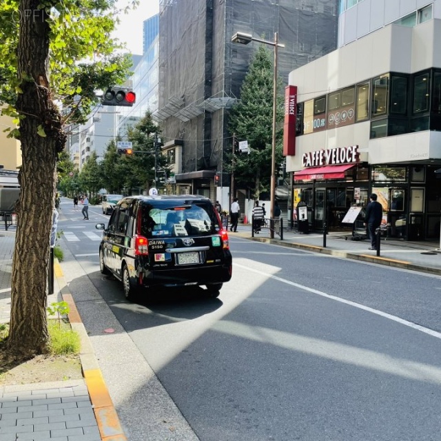 得水(とくすい)ビル 前面道路