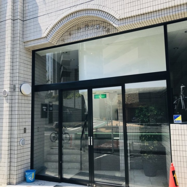 YKD代々木 エントランス
