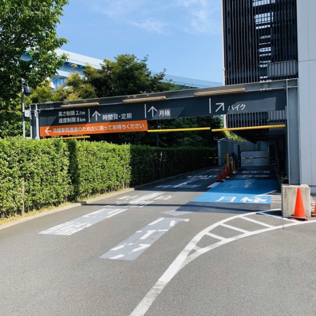 有明セントラルタワー 駐車場