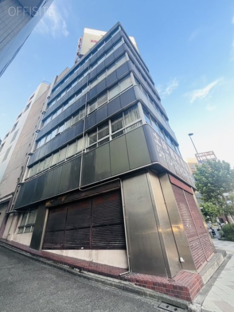 飯島ビル新館 外観