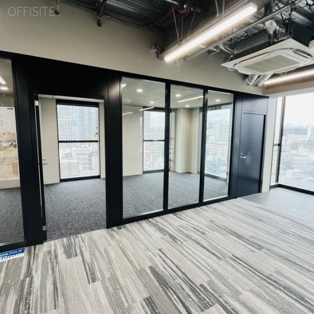 mirio神保町 内装