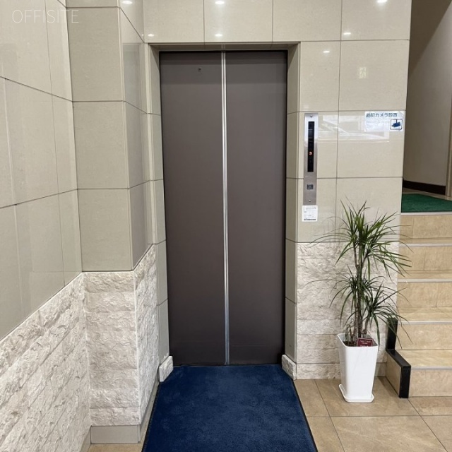 森町ビル エントランス