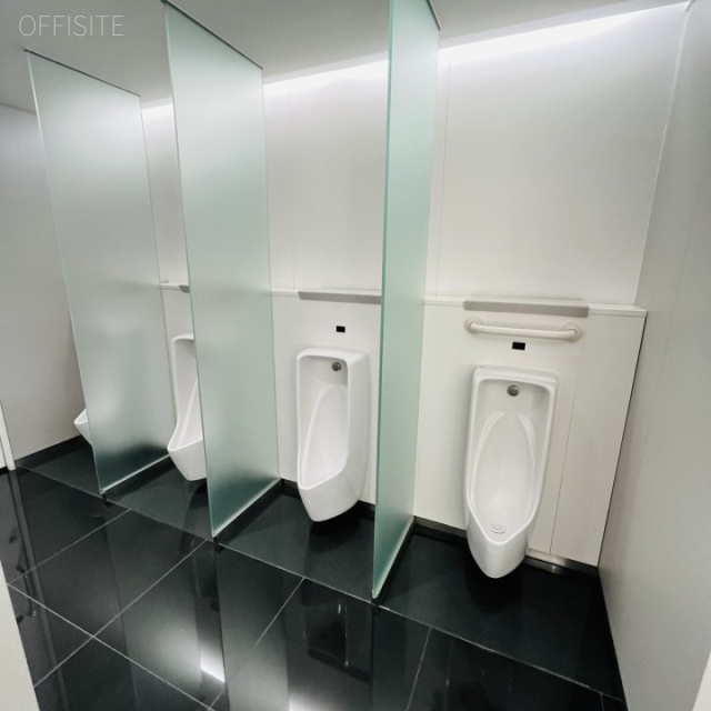 グラントウキョウサウスタワー 男性用トイレ