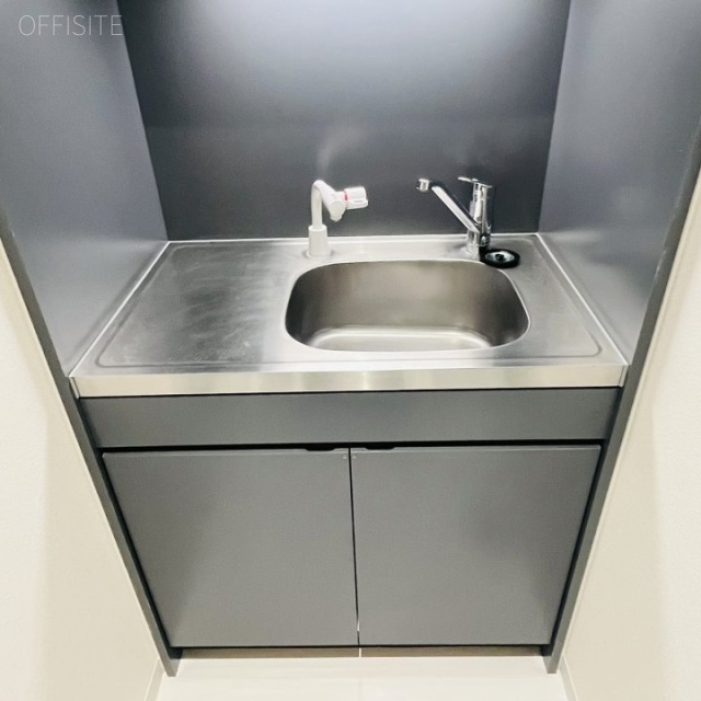 12東洋海事ビル 基準階給湯部分