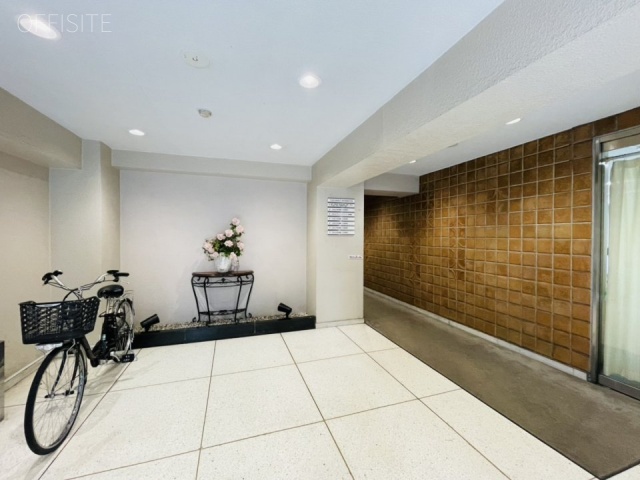 利根川第2ビル エントランス