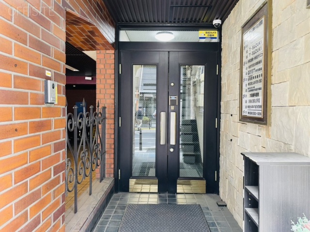 御茶の水KSビル オフィスビル出入口