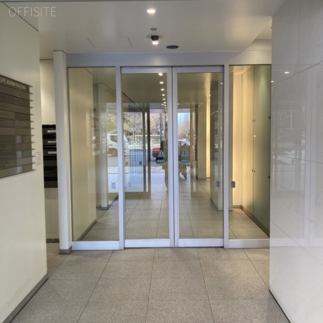 METLIFE青山ビル エントランス