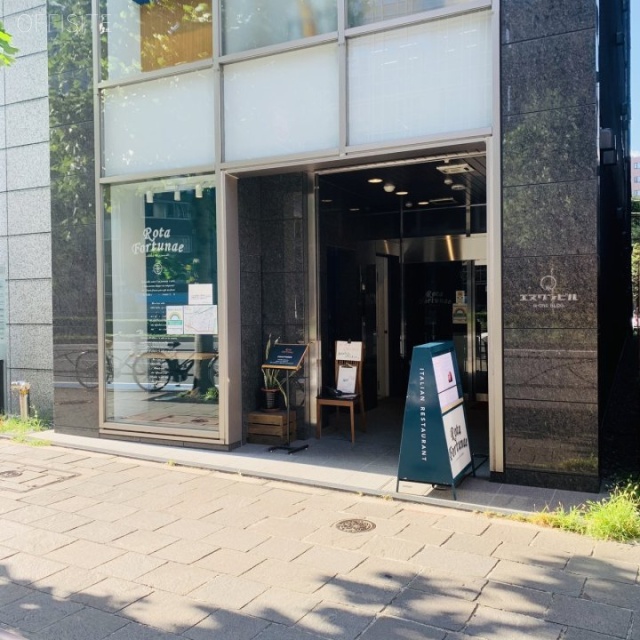 エヌワンビル 外観