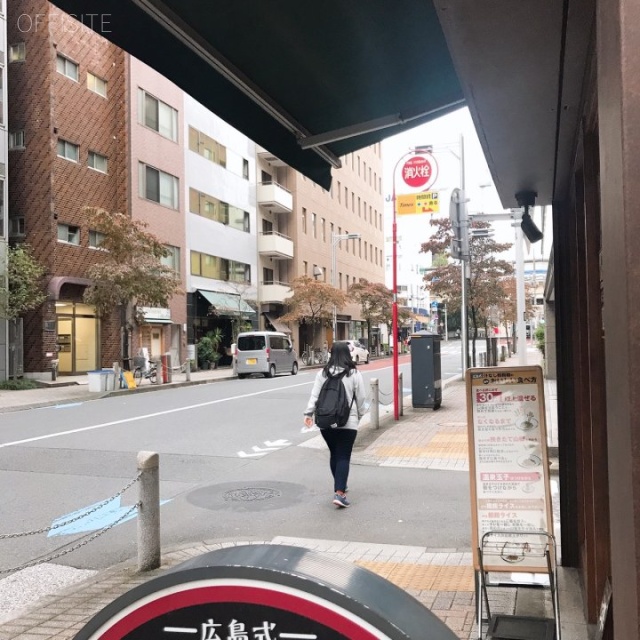 シグマ浜松町ビル ビル前面道路